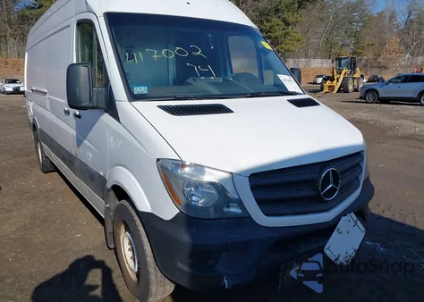2014 Mercedes-Benz Sprinter 2500 High Roof from USA, damaged, VIN WD3PE8DE9E5826886